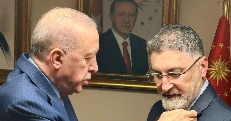 Serik te yeni dönem! Kadir Kumbul AK Parti ye katıldı, rozetini Erdoğan taktı