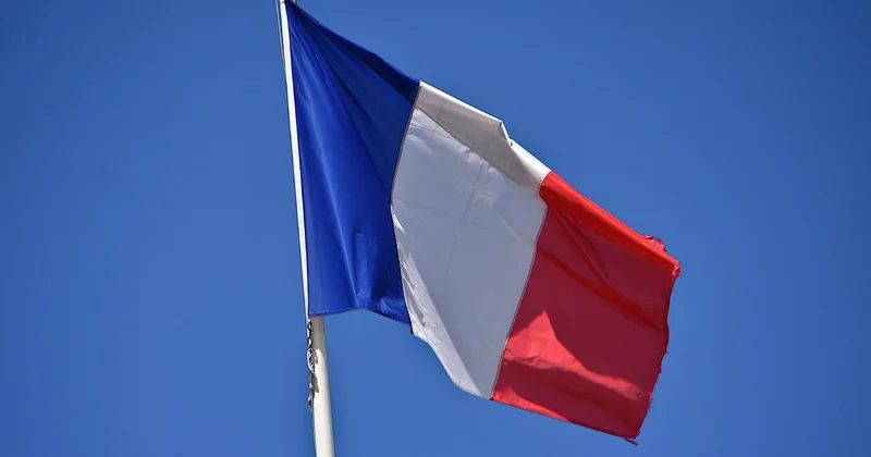 Filistin merkezli insan hakları derneği direktörünün Fransa ya girişi engellendi