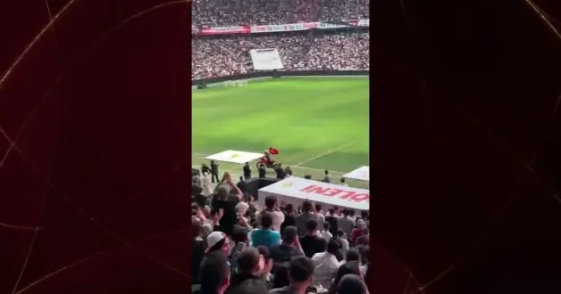 Kocaeli Stadyumu nda Zayn Sofuoğlu ndan motosiklet şovu