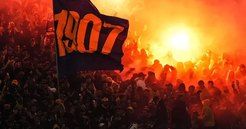 Fenerbahçe resmen açıkladı! Yıldız isimle 3 yıllık imza