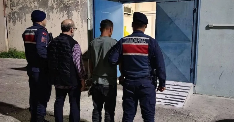 Yaşlı çiftin 10 milyon lirasını dolandırdılar