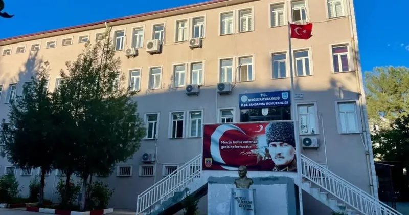 Gerger’de 5 kilo uyuşturucu ele geçirildi: 2 tutuklama