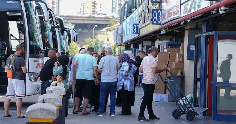 İstanbul’da bayram göçü başladı: Otobüs biletleri tükendi Sözcü Gazetesi