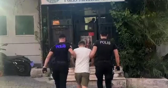 İzmir de 42 yıl hapis cezasıyla aranan dolandırıcı Yunus timlerinden kaçamadı İzmir Haberleri