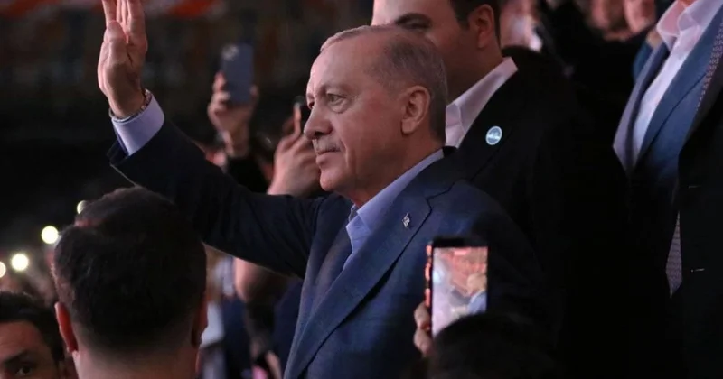 Cumhurbaşkanı Erdoğan’dan gençlere: Sizi kirli emelleri için kullanmak isteyenlere müsaade etmeyin