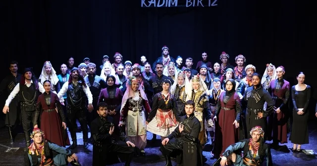Düzce de Mühür: Kadim Bir İz gösterisi büyük beğeni topladı Düzce Haberleri