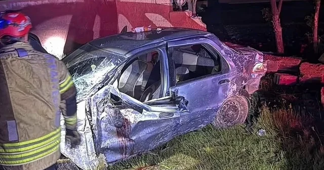 Muş ta aynı otomobilde bulunan 4 kız kardeş kaza geçirdi: 1 ölü Muş Haberleri