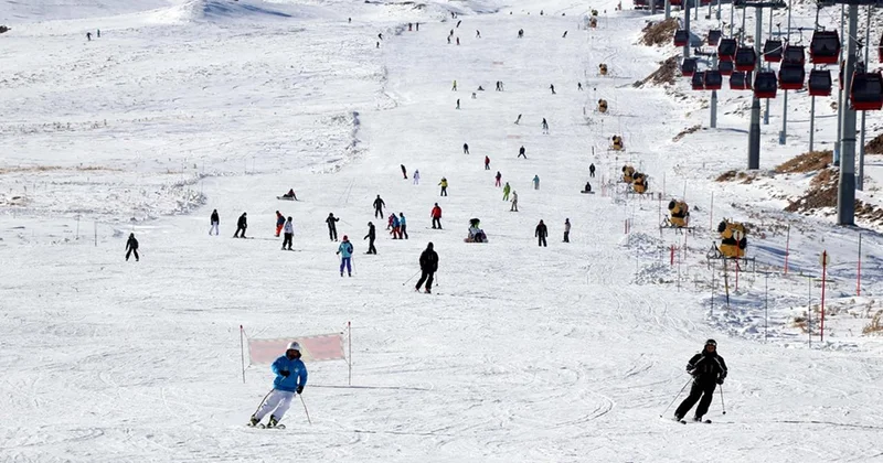 Erciyes Kayak Merkezi, bu sezon 3 milyon 300 bin ziyaretçiyi ağırladı