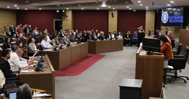 Kütahya Belediye Meclisi nde Kesin Hesap Kararı reddedildi Kütahya Haberleri