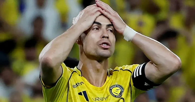 Al Nassr finalde kaybetti! Türk forvet Ronaldo nun kupa hayallerini yıktı