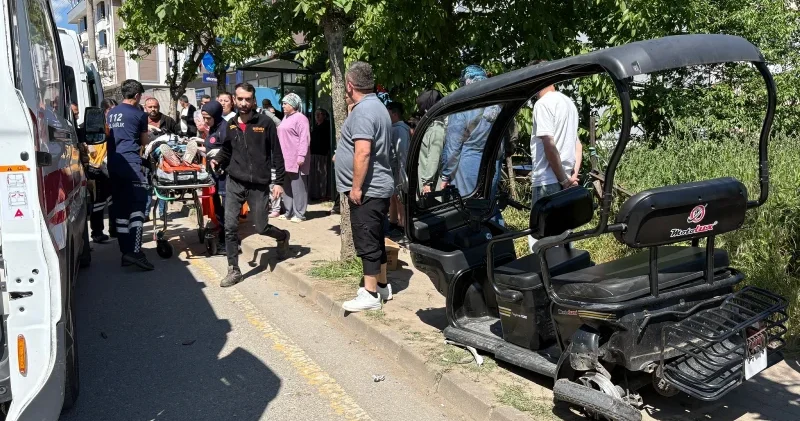 Sakarya da elektrikli motosiklet sürücü kursu aracıyla çarpıştı: Dört kişi yaralandı Gündem Haberleri