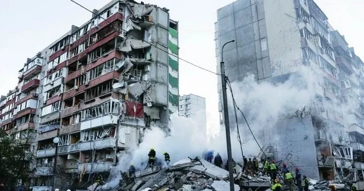 Kiev’de iki gecelik kâbus… 3’ü çocuk 24 ölü