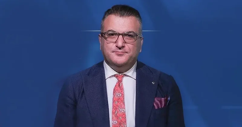 Cem Küçük ten Rasim Ozan Kütahyalı için olay iddia: İş adamını tehdit etmiş