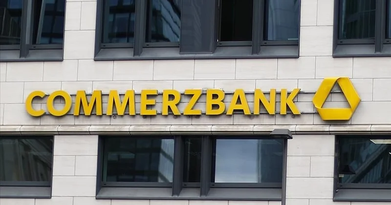 Almanya nın en büyük ikinci bankası İtalyanların teklifini reddetti Sözcü Gazetesi