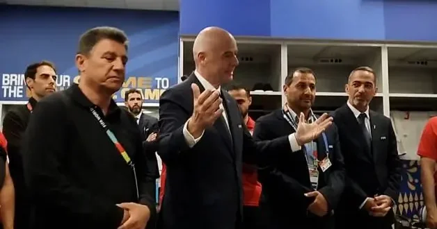 İran Yeni Zelanda maçının ardından FIFA Başkanı Infantino, İran soyunma odasına indi!