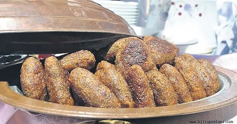 İDİL AÇIKALIN Tek sofrada Anadolu