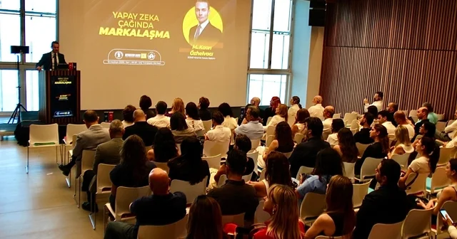 Yapay zeka çağında markalaşma İzmir de masaya yatırıldı Özhelvacı dan yapay zeka çağında markalaşma vurgusu: İlk adımı İzmir den atmak istiyoruz İzmir Haberleri Habertürk Yerel Haberler
