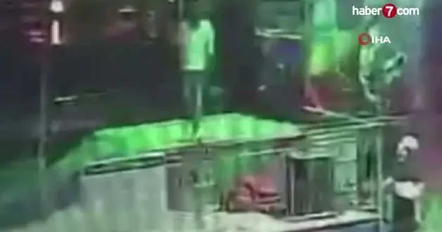 20 yaşındaki Burak hayatını kaybetmişti! Lunaparktaki kazanın görüntüsü ortaya çıktı