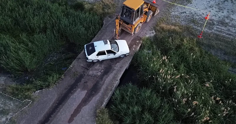Karaman da can pazarı: Dereye devrilen otomobilde 3 çocuk hayatını kaybetti!