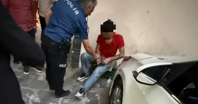 Kayseri de bıçakla yaralanan genç esnafa sığındı: 1 yaralı Kayseri Haberleri Habertürk Yerel Haberler