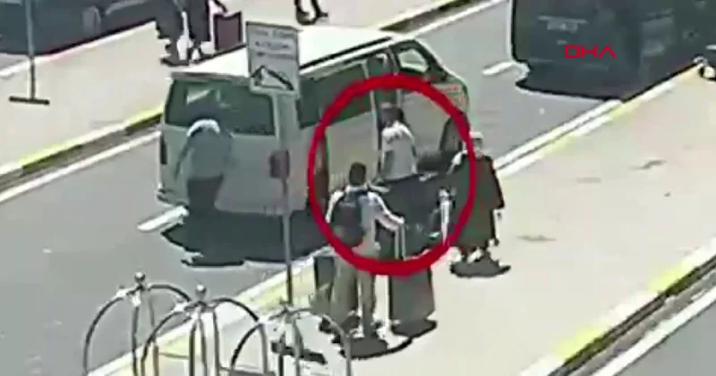İstanbul Havalimanı nda hanutçuluk operasyonu: 21 gözaltı Son dakika haberleri