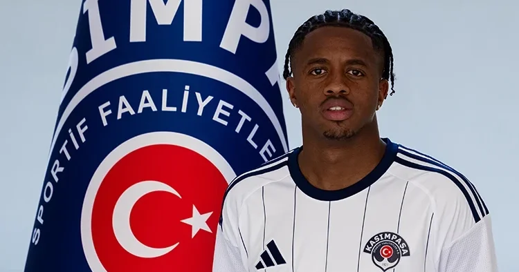 Kasımpaşa ya Malili sağ kanat