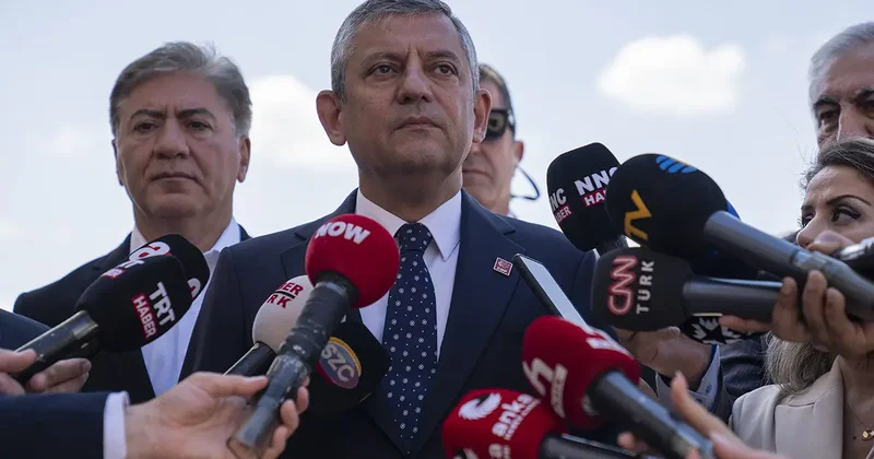 Özgür Özel in yeni partisinin adı ne olacak? İşte masadaki isimler
