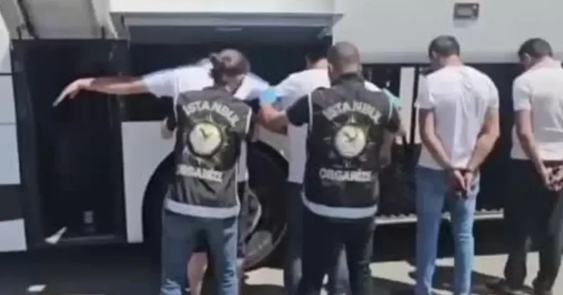 Bu hangi çetenin otobüsü! İçinden çıkanlar hayrete düşürdü