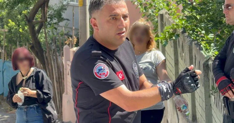 Dur ihtarına uymayan sürücü, kadınları araçta bırakıp kaçtı