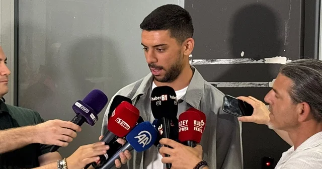 Cenk Özkaçar: Böylesine bir futbol kültürünün parçası olmak gurur verici Trabzon Haberleri Habertürk Yerel Haberler