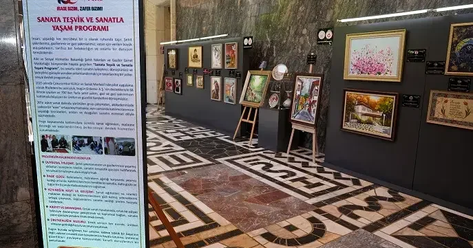Erdemir’in destek verdiği eserler TBMM’de sergilendi