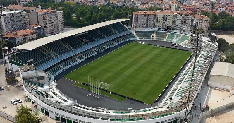 Türk futbolunun 60 yıllık köklü kulübü lig başlamadan küme düşecek Sözcü Gazetesi