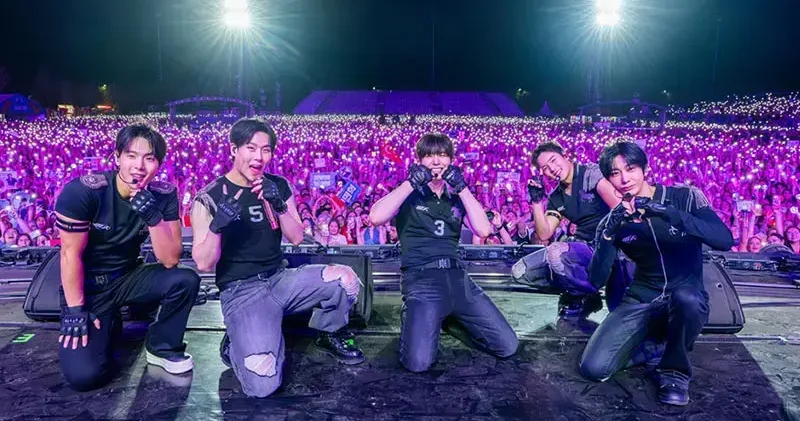 İstanbul Festivali’nde Sunmi ve Monsta X sahne aldı