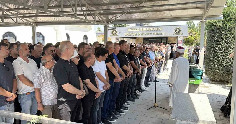 Viyadükte ölü bulunan uzman doktor Erkut Karaca son yolculuğuna uğurlandı