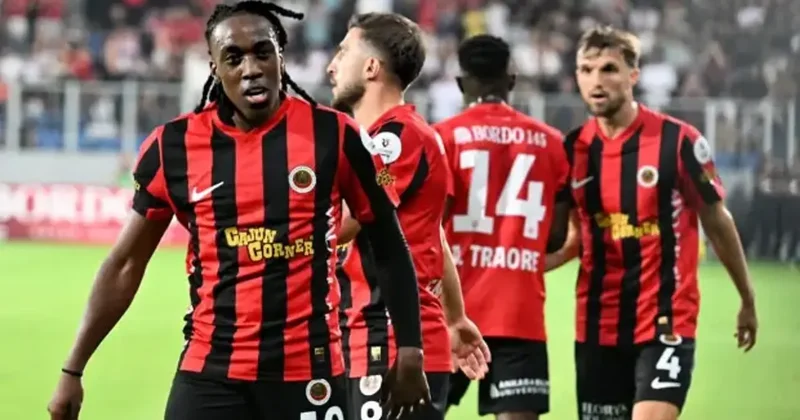 Sezon hüsranla başladı! Fenerbahçe başkentte yıkıldı