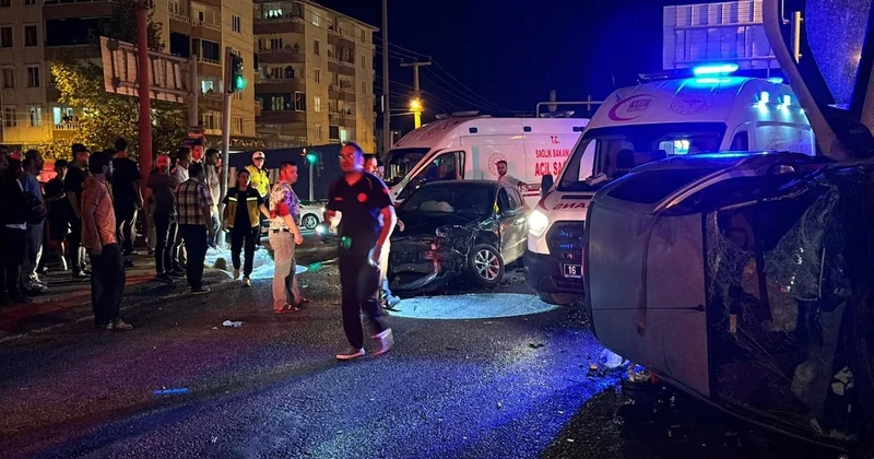 Orhangazi de kavşak kazası: 1 i ağır 5 yaralı Sözcü Gazetesi