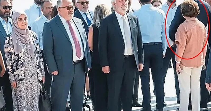 Törene damga vuran an! Belediye başkanı protokole arkasını döndü