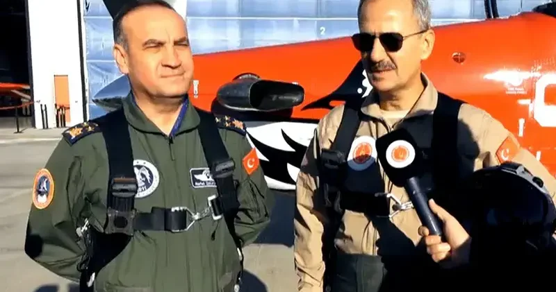 Haluk Görgün ve Orgeneral Dalkıran, HÜRKUŞ 2 ve HÜRJET ile test uçuşu gerçekleştirdi