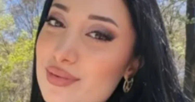 Üniversiteli Sinem den acı haber: Yurtta fenalaşan genç kız hastanede can verdi