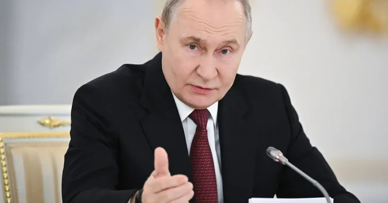 Putin den vatandaşlarına çağrı: Seçime katılın