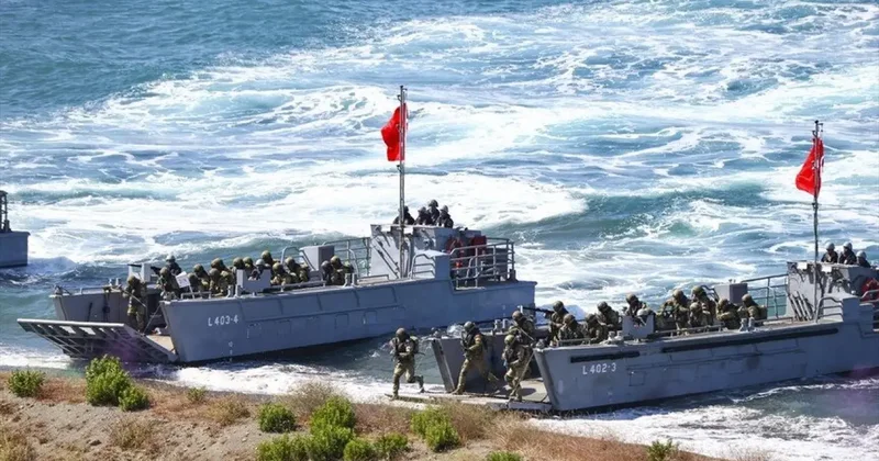 Yunanistan ın kışkırtmalarına TSK dan net mesaj! Komandolar Ege de