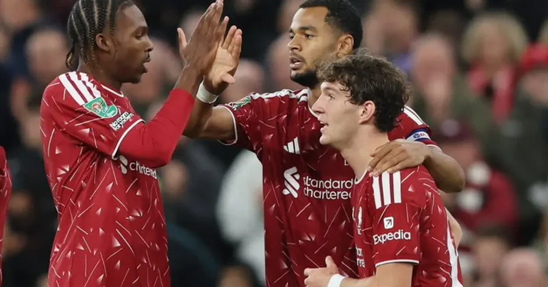 Liverpool, Tottenham ı devirdi! Üst tura yükseldi