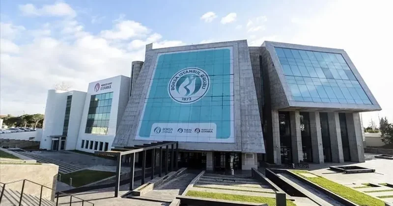 SON DAKİKA! Borsa neden düşüyor? Uzman isim belirsizliğe dikkat çekerek yatırımcıları uyardı