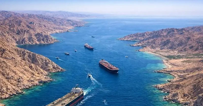 ABD den Hürmüz Boğazı açıklaması: 900 milyon varilden fazla ham petrol taşınmasını kolaylaştırdık