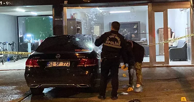 Ordu’da oto galeri dükkanına silahlı saldırı: 2 yaralı