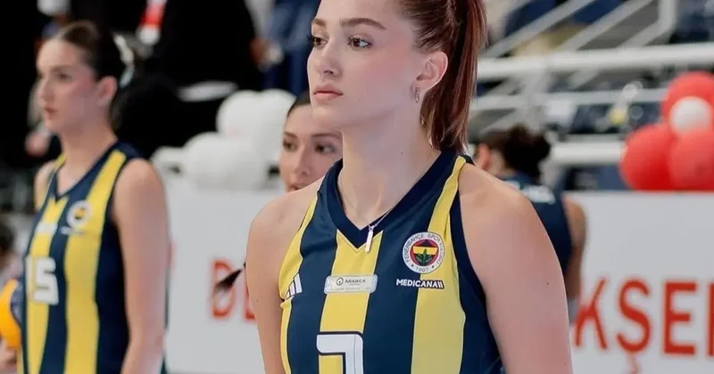 Zehra Güneş in kardeşi Fenerbahçe ye transfer oldu, paylaştığı fotoğrafa beğeni yağdı