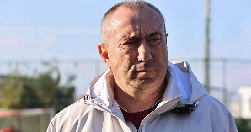 Göztepe Teknik Direktörü Stoilov: Avrupa hedefimizden vazgeçemeyiz