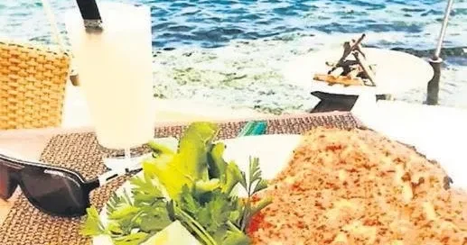 ÖMER KARAHAN Lahmacun bitti döner başladı