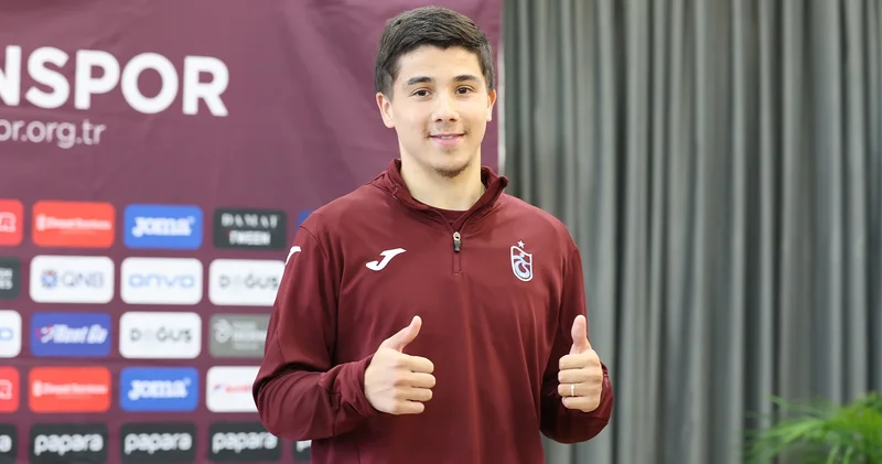 Trabzonspoulu futbolcu Benjamin Bouchouari: Sakatlık geride kaldı, çok mutluyum
