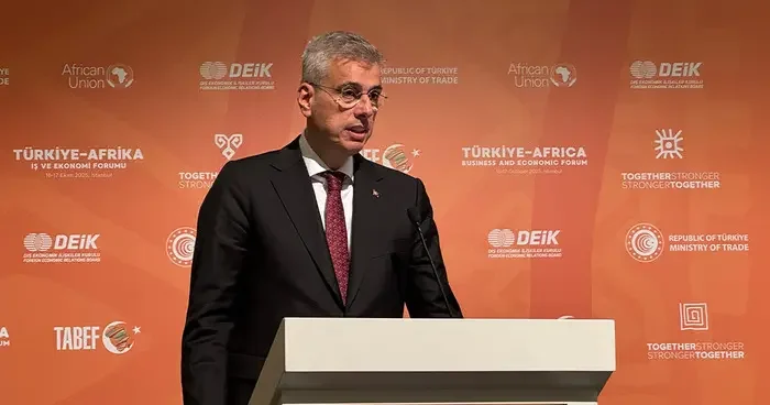 Sağlık Bakanı: Türkiye üretim alanında da kararlılıkla ilerliyor